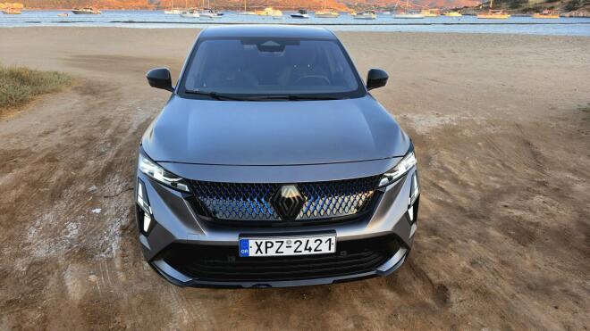 Οδηγούμε το νέο Renault Rafale Hyper Hybrid E-Tech 4x4