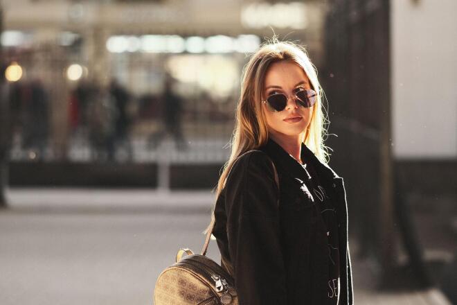 Suede jacket: Το key item της κομψής φθινοπωρινής γκαρνταρόμπας