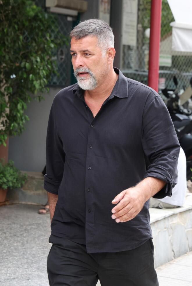 Βασίλης Μπισμπίκης