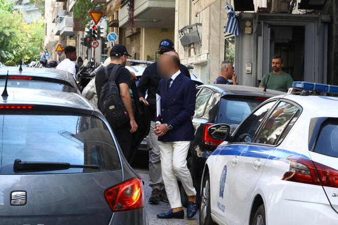 Ο γιατρός θα ισχυριστεί ότι ήταν σε διπλανό δωμάτιο με άλλο ασθενή