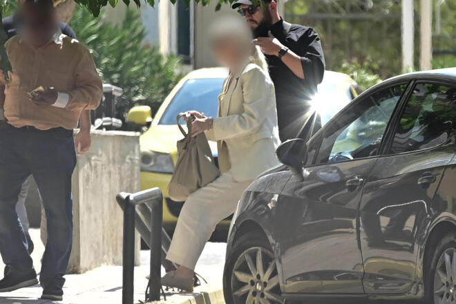 Στο επίκεντρο της έρευνας είναι τα ψηφιακά στοιχεία από το μηχάνημα πλασμαφαίρεσης