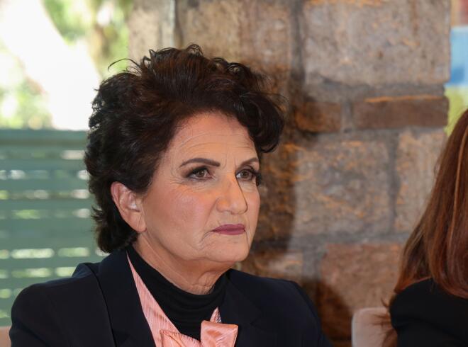 Η Άλκηστις Πρωτοψάλτη