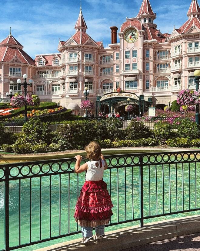 Μαίρη Συνατσάκη: Πριγκίπισσα στην Disneyland η κόρη της Ολίβια