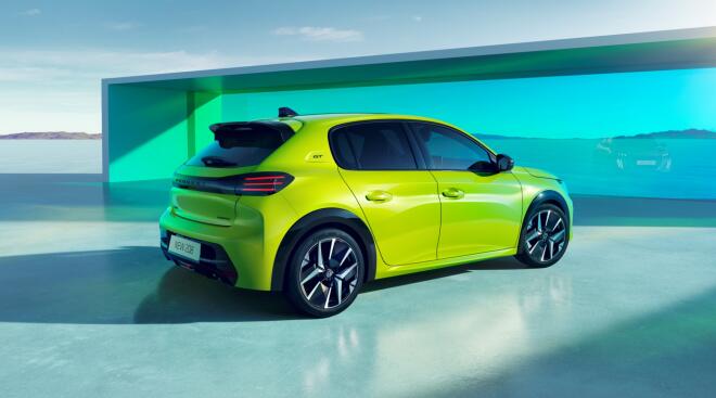 PEUGEOT 208 Turbo 100: Ο νέος κινητήρας και η τιμή έκπληξη