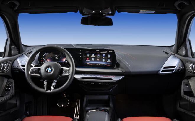 Η BMW Σειρά 1 M Sport σε τιμή πρό-σ-κληση