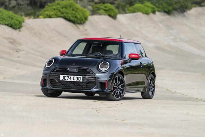Η MINI στην έκθεση αυτοκινήτου «AUTO ATHINA 2026»
