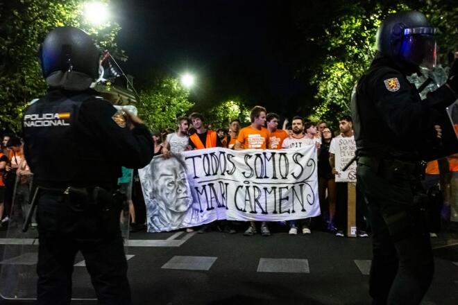 Χιλιάδες κόσμου διαδήλωσαν σε Μαδρίτη, Βαρκελώνη, Οβιέδο και άλλες πόλεις της Ισπανίας