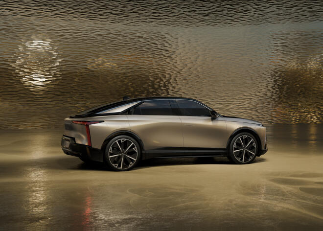 Η DS Automobiles πρωταγωνιστεί στην AUTO ATHINA 2026