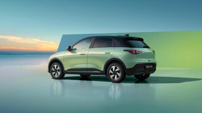 Geely E2: Δείτε τις εκδόσεις και τις τιμές