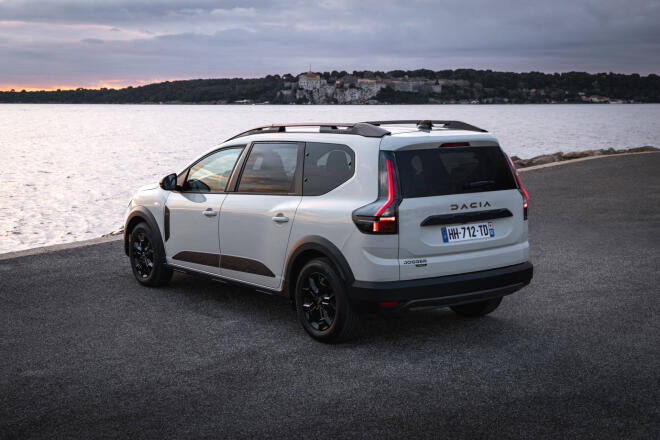 Dacia Sandero Stepway & Dacia Jogger. Τι αλλάζει