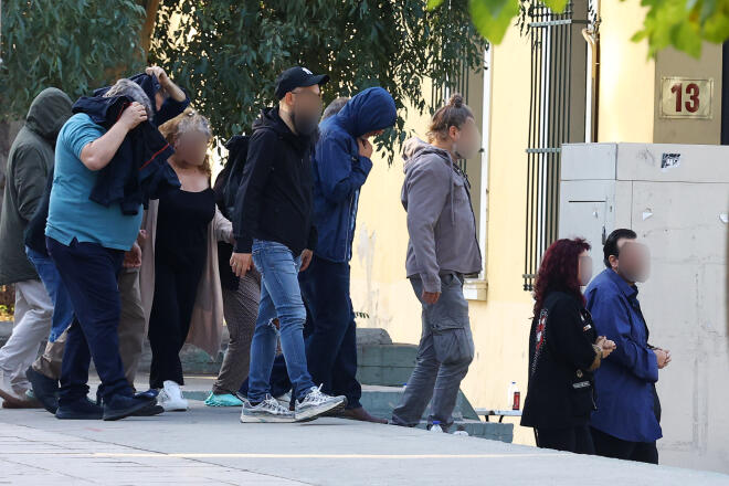 Στην Ευελπίδων για να απολογηθούν Φίλιππος Καμπούρης, η σύζυγός του και εννέα συγκατηγορούμενοι για την απάτη στον ΕΦΚΑ/ ΙΝΤΙΜΕ Mητρούσιας Νίκος