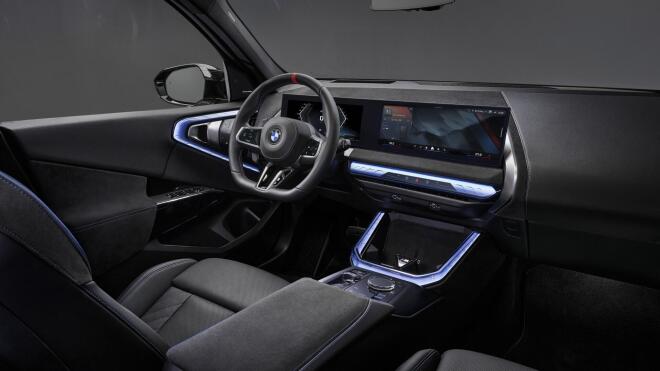 Η BMW X3 M50 xDrive ντύθηκε στα μαύρα