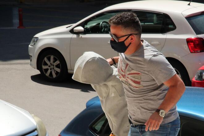 Η 39χρονη έχει καταδικαστεί για την απαγωγή και τον βιασμό μιας 10χρονης το 2020
