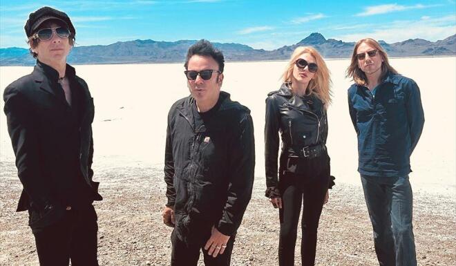 Mercury Rev: «Αναζητούμε πάντοτε τη σιωπή που βρίσκεται ανάμεσα στο χάος»