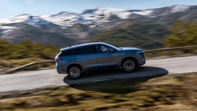 JAECOO 8 SHS-P AWD: Αυτό είναι το νέο μοντέλο