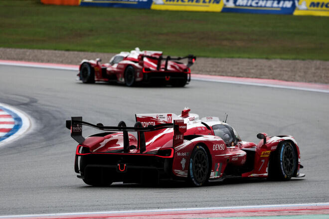 Η TOYOTA RACING κατέκτησε τον τίτλο κατασκευαστών