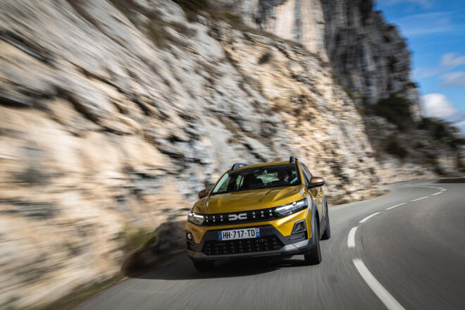 Dacia Eco-G: Η μόνη πλήρης γκάμα της αγοράς, με κινητήρες διπλού καυσίμου