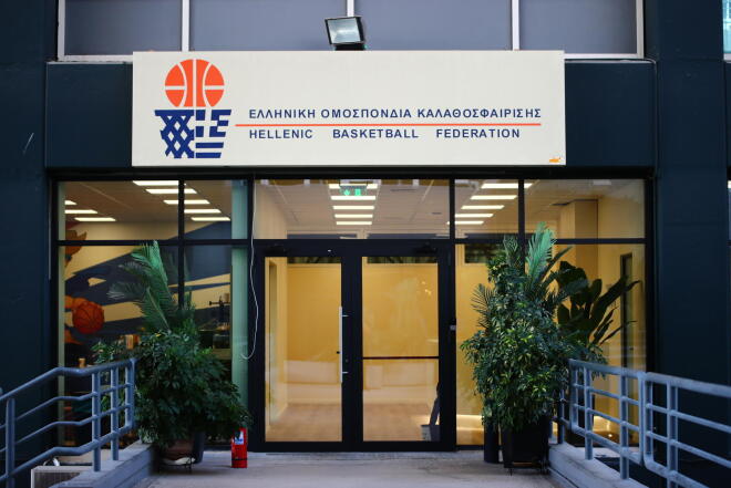 Μετά από έρευνες σε σπίτια συλληφθέντων βρέθηκαν μεγάλα χρηματικά ποσά, η προέλευση των οποίων δε δικαιολογήθηκε