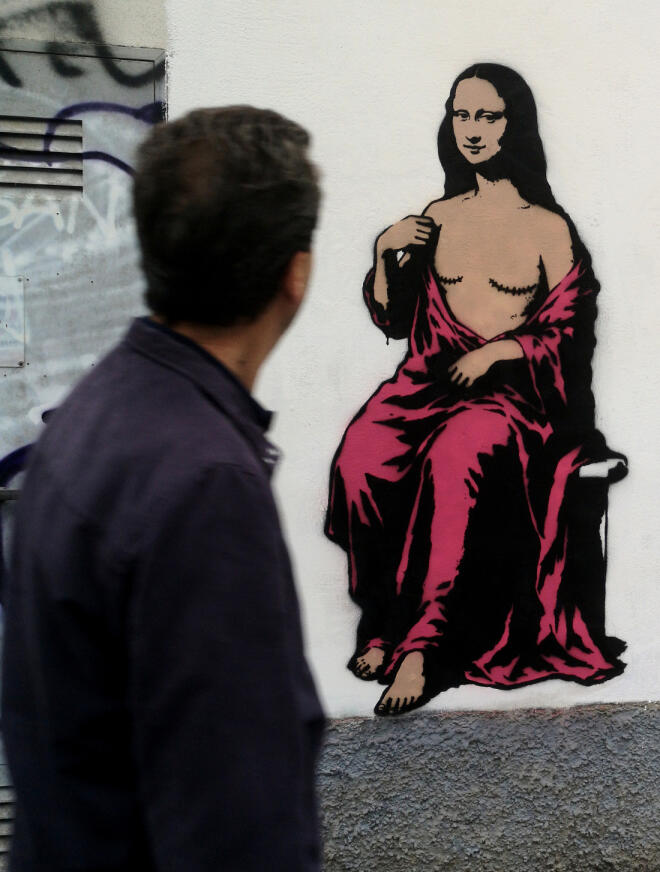 Το έργο φέρνει στη συλλογική φαντασία σημάδια που συχνά παραμένουν περιορισμένα μόνο στους ιδιωτικούς χώρους / aleXsandro Palombo