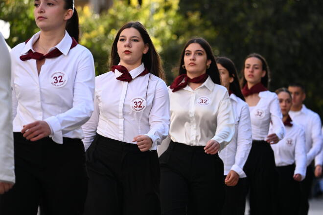Θεσσαλονίκη: Σε εξέλιξη η μαθητική παρέλαση για την 28η Οκτωβρίου