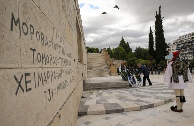 Το τραγούδι στην Κατοχή και την Αντίσταση: Οι ειδικοί εξηγούν το ρόλο του