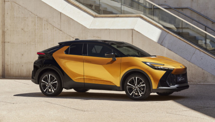 Ξεκίνησαν οι παραγγελίες του νέου Toyota C-HR