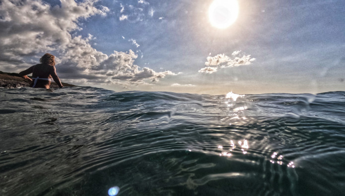 Ηλιοφάνεια Με Ισχυρά Μελτέμια