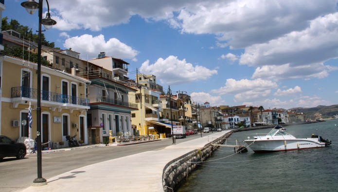 Γύθειο: Πυρκαγιά Σε Σκάφος- Διασώθηκαν Οι Τρεις Επιβαίνοντες