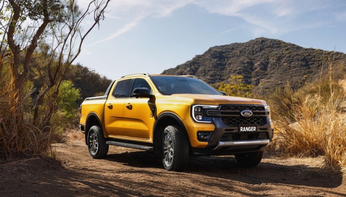 Γιατί συμφέρει να αγοράσετε τον Αύγουστο επαγγελματικό Ford