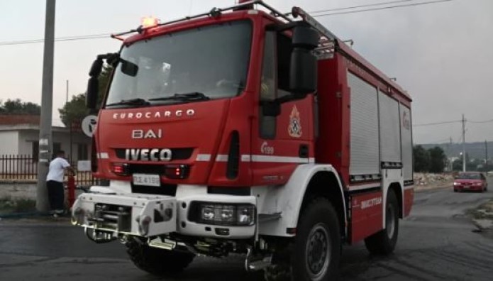 Συναγερμός για φωτιά στον Ασπρόπυργο