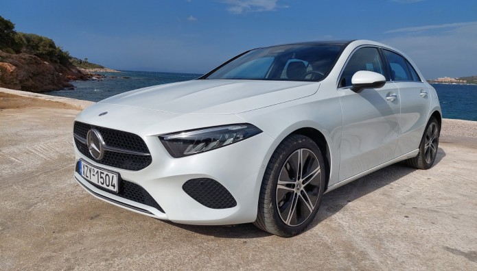 Δοκιμάζουμε τη νέα Mercedes A200 MHEV