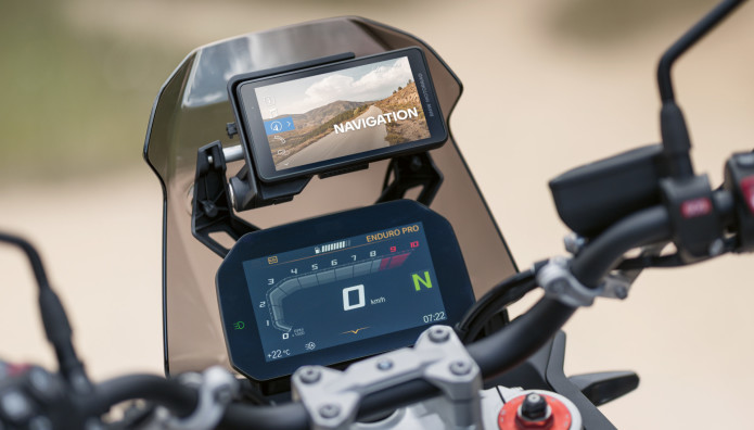 Το νέο BMW Motorrad ConnectedRide Navigator δεν...παίζεται