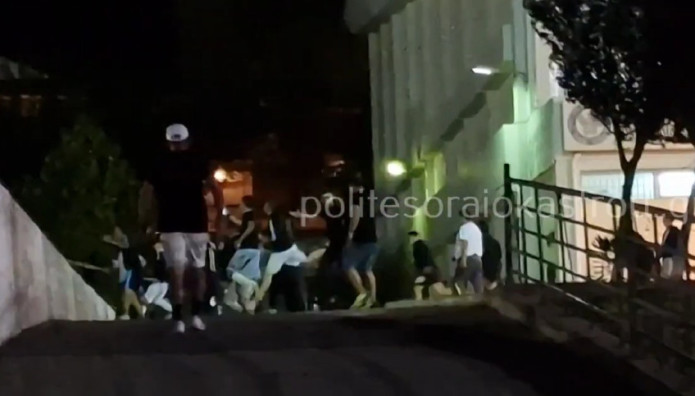 Θεσσαλονίκη: Συμπλοκή Μεταξύ Ανηλίκων - Βγήκαν Μαχαίρια