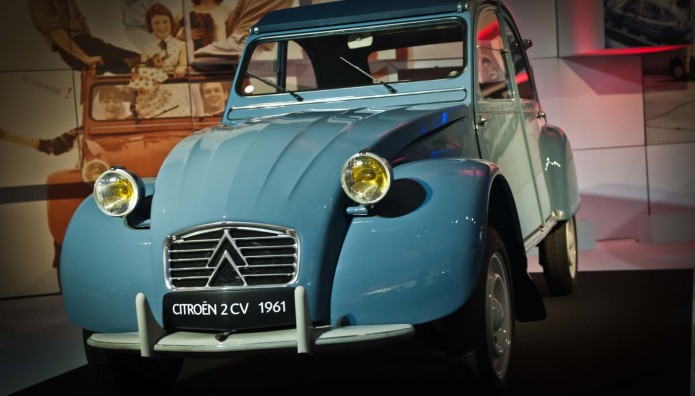 Το 2 CV έκλεισε τα 75 χρόνια