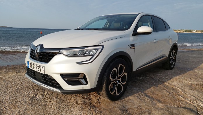 Δοκιμάζουμε το νέο Renault Arkana E-Tech Hybrid 145