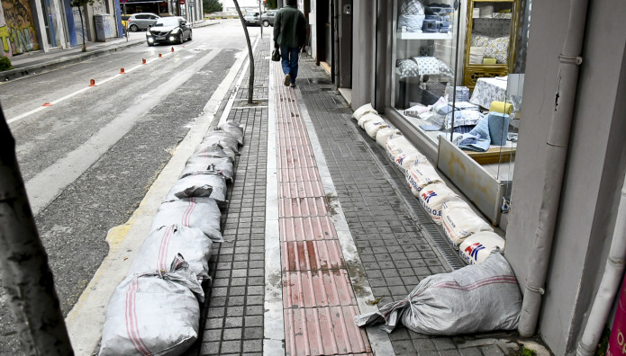 Προετοιμασία Για Την Επερχόμενη Κακοκαιρία Και Τις Πλημμύρες