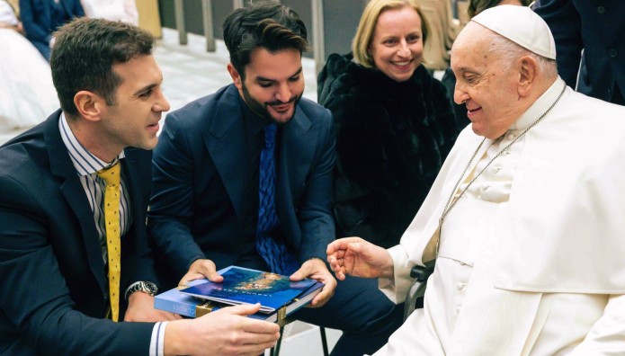 Laguna Coast Foundation - Πάπας