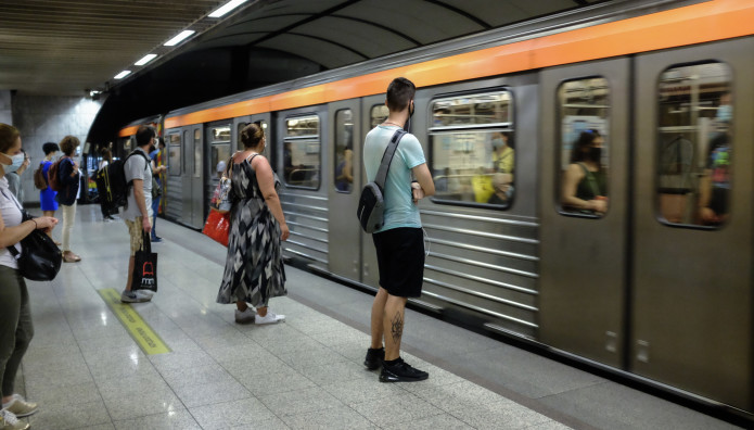 ΜΜΜ: Ποια Τα Δικαιώματα Επιβατών - Πρόστιμα Και Αποζημιώσεις