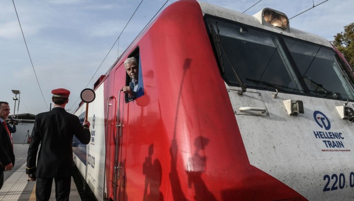 τρένο επανεκκίνηση δρομολογίων