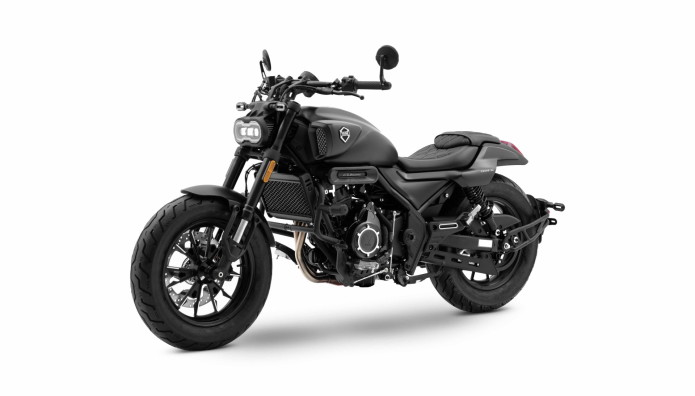 Γιατί είναι ξεχωριστή η Voge CU525