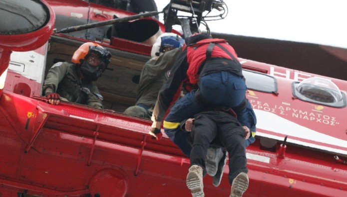 Λάρισα: Κυνηγός Έπεσε Σε Χαράδρα Και Ακρωτηριάστηκε