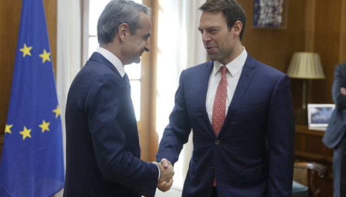 Κυριάκος Μητσοτάκης  Στέφανος Κασσελάκης