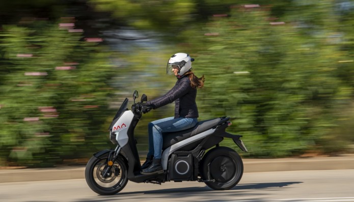 Το  scooter SEAT MÓ 125 σε τιμή έκπληξη