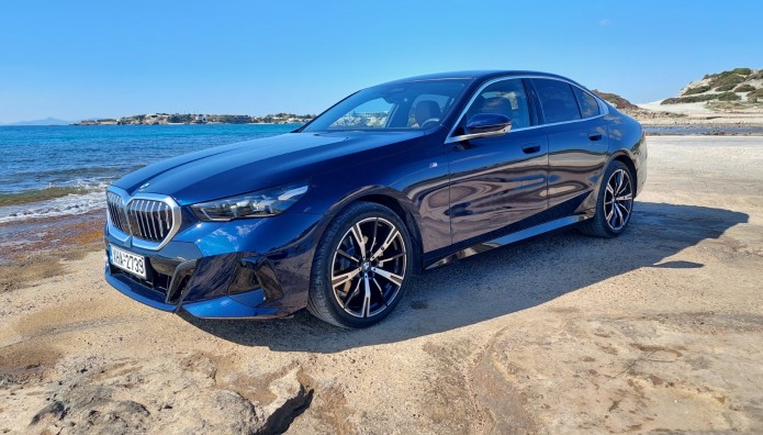 Δοκιμάζουμε την ολοκαίνουργια BMW 520d