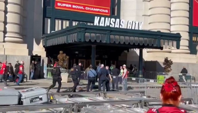 Super Bowl: Πυροβολισμοί Με Νεκρούς Και Τραυματίες