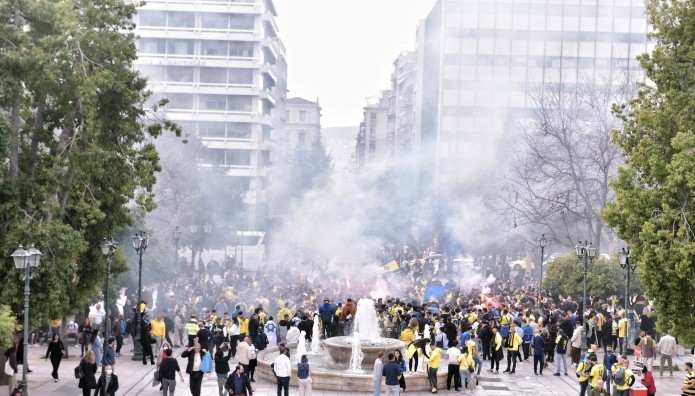 Επεισόδια Στο Σύνταγμα Με Οπαδούς Της Μακάμπι Τελ Αβίβ