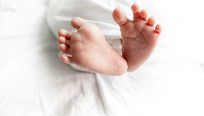 Ρέθυμνο: 15χρονη Έγινε Μητέρα - Συνελήφθησαν Τρεις Άνδρες