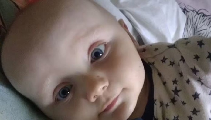 Μ. Βρετανία: Σκότωσαν Στο Ξύλο Τον 10 Μηνών Γιο Τους