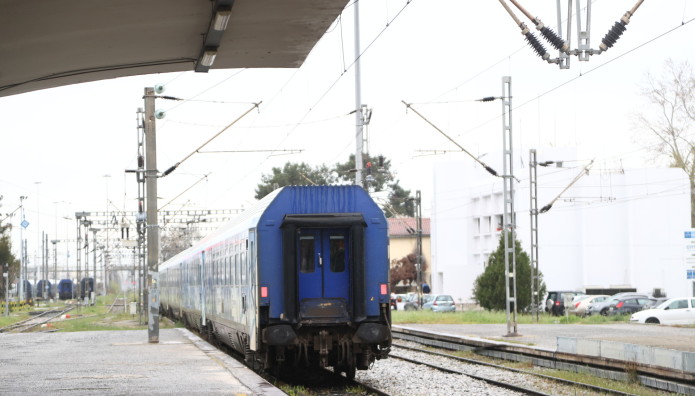 Τρένο