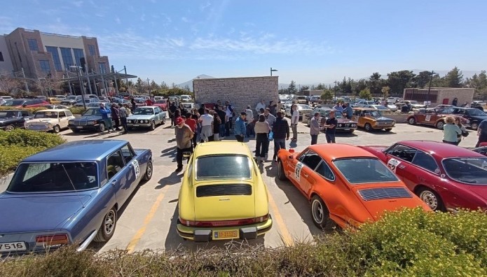 8η Ανάβαση Πάρνηθας:100 κλασικά αυτοκίνητα και 5 μοτοσικλέτες εποχής